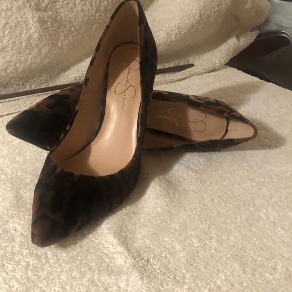 Heels - Picture 6 of 8